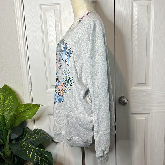 Disney Lilo & Stitch Sweatshirt Size 1X, 2X, 3X - Picture 5 of 7